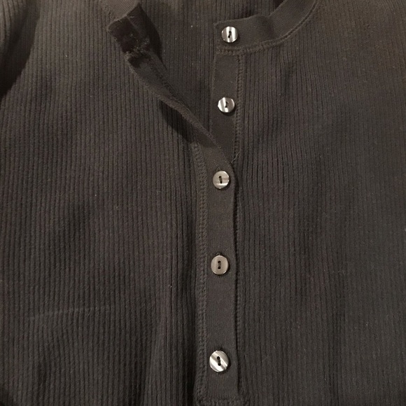 ▪️VINTAGE LIZ CLAIBORNE Button Sweater - Picture 7 of 8